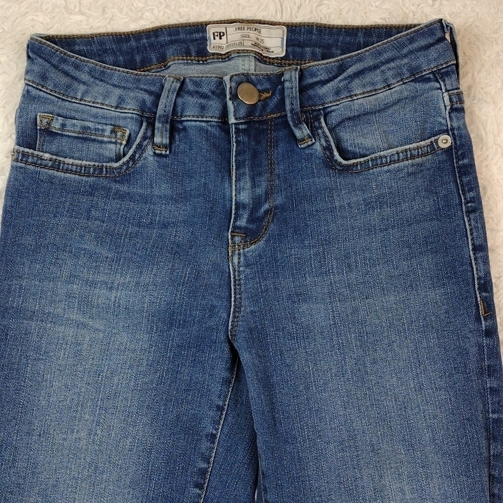 Free People Blue Medium Wash Five Pocket Mid Rise Raw Hem Cropped Boot Cut Jean - Picture 3 of 12